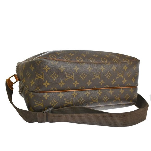 Authentic LOUIS VUITTON Reporter GM Crossbody Shoulder Bag Monogram Leather - Picture 13 of 16